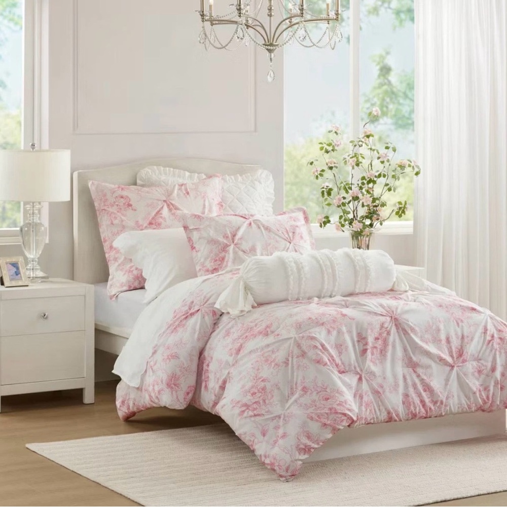 Elegant Pink Floral Comforter Twin XL COQUETTE